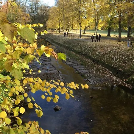Mit Blick Auf Lichtentaler Allee 아파트 *